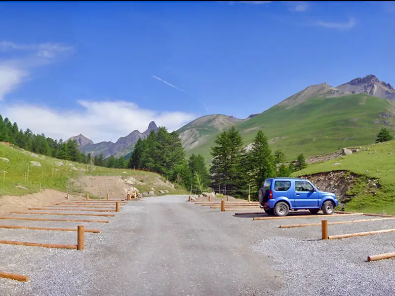 Parking paysager du Lauzanier